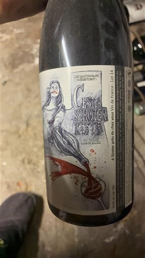 Dolina Loare Ni doloceno Les Athlètes du Vin C'est à Siroter Près de chez Vous 2014