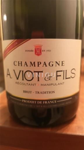 Шампања Šampanjac A. Viot & Fils Brut Tradition Non Millésimé