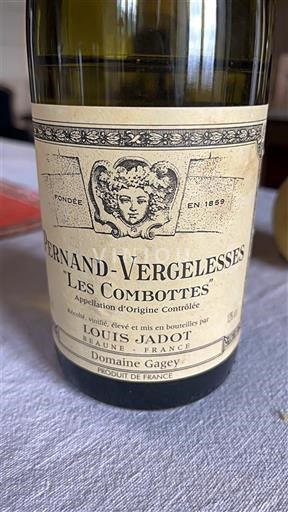 Burgundi Pernand-Vergelesses Louis Jadot Les Combottes 2017