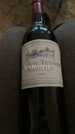Bordo Château Teyssier 2010