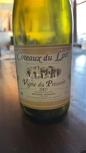 Loiredalen Det finnes ikke en direkte oversettelse for 'Coteaux-du-loir' til norsk, da det er en spesifikk geografisk betegnelse. Bernard Croisard Vigne du Pressoir 2003