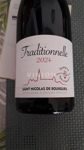 Loire Valley Saint-Nicolas-De-Bourgueil Domaine Martin & Guignard Traditionnelle 2024
