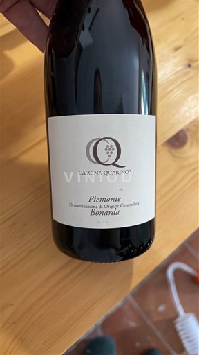 Vinos Rouge sec Cascina Quarino 2023 Italia Piamonte No especificado DOC