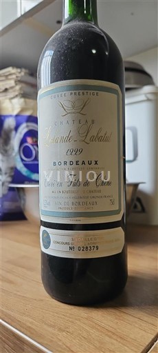 Viner Rouge sec Cuvée Prestige Château Grande Labatut 1999 Frankrike Bordeaux AOC