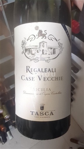 Сицилија Tasca d'Almerita Regaleali Case Vecchie 2016