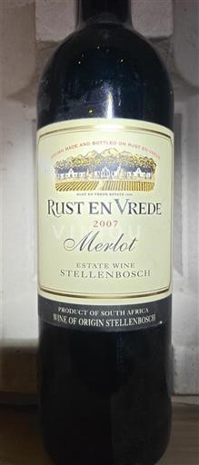 Вина Rouge sec Merlot Rust en Vrede 2007 Јужна Африка Primorski region Стелленбош