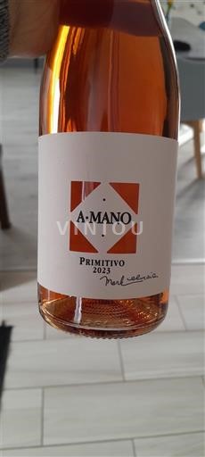 Вина Rosé sec A Mano 2023 Italija Apulija Nespecificirano DOC