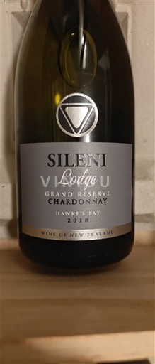 Gjiri i Hoks. Gjiri i Hoks Sileni Lodge Grand Reserve Chardonnay 2018