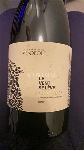Viner Rouge sec Le Vent Se Lève Les Vignobles de Vendéole 2023 Frankrike Languedoc Ikke spesifisert AOC