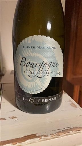 Burgund Bourgogne Côtes d'Auxerre P.-L. & J.-F. Bersan Marianne 2023