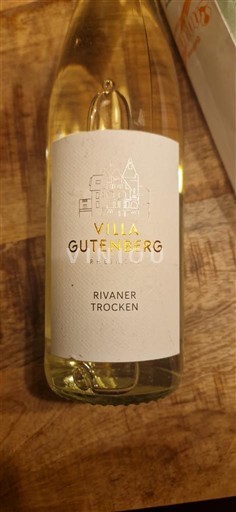 Рајнгau Rheingau Villa Gutenberg Rivaner Trocken 2019
