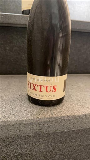 Vinos Rouge sec Sixtus Vignobles de Seyssuel 2006 Francia Valle del Ródano No especificado AOC