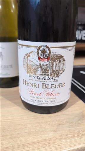 Wines Blanc sec Pinot Blanc Henri Bleger Non millésimé France Alsace Vin de France