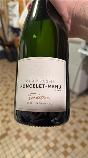 Шампања Nespecificirano Champagne Poncelet-Menu Tradition Невинтиджирано