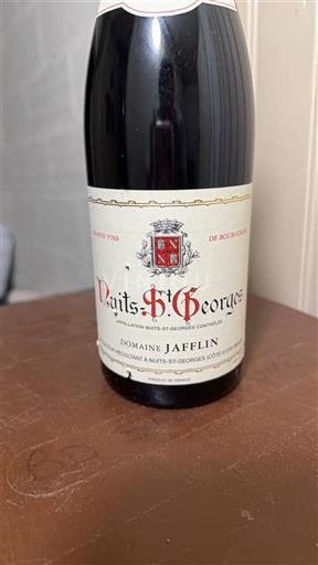 Borgoña Nuits-Saint-Georges Domaine Jaffelin Sin añada