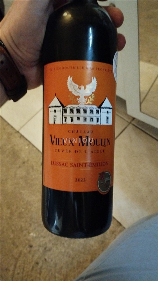 Bordeaux Lussac-Saint-Émilion Château Vieux Moulin de l'Aigle 2022