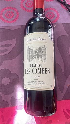 Wines Rouge sec Château Les Combes 2019 France Bordeaux Lussac-Saint-Émilion AOC